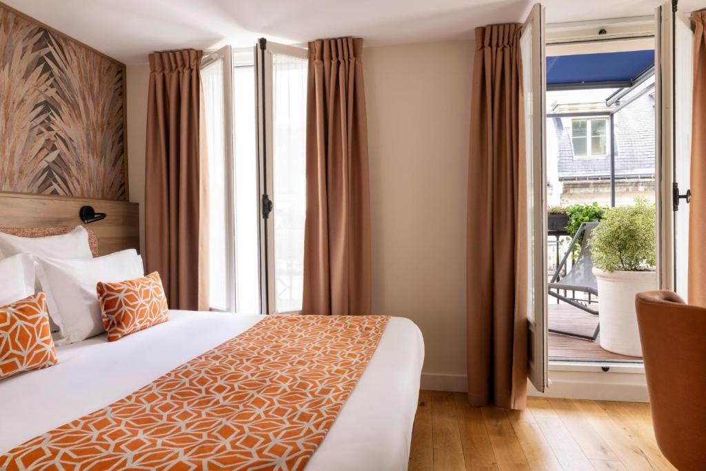 Hotel Theoreme Paris — 9